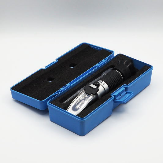 Refractometer